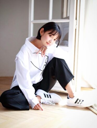 モデル_山吹香織